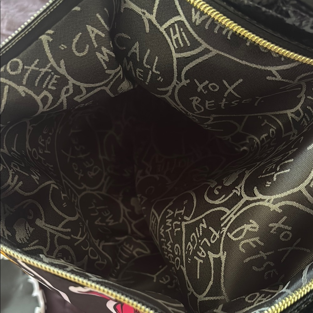 Betsey Johnson Black Multi-Color Graphic Crossbody Bag - Picture 7 of 12